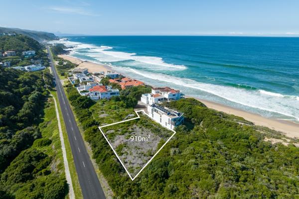 896 m² Land