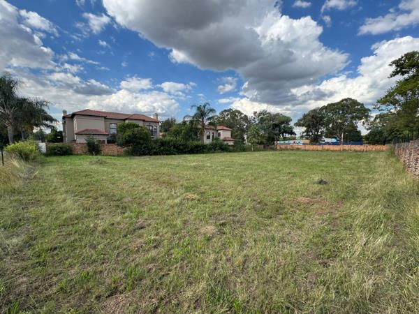 1 630 m² Land