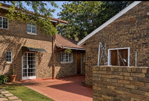 4 Bedroom Townhouse