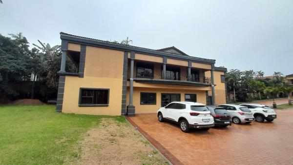 215 m² Commercial space