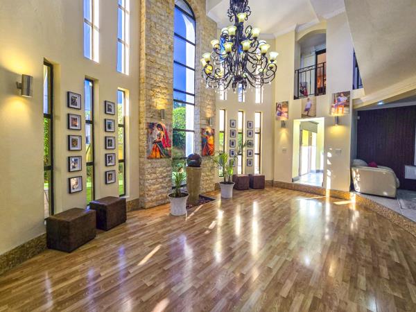5 Bedroom House