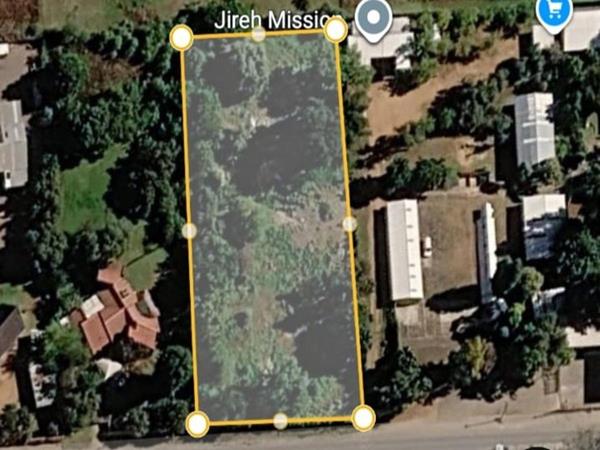 4 047 m² Land