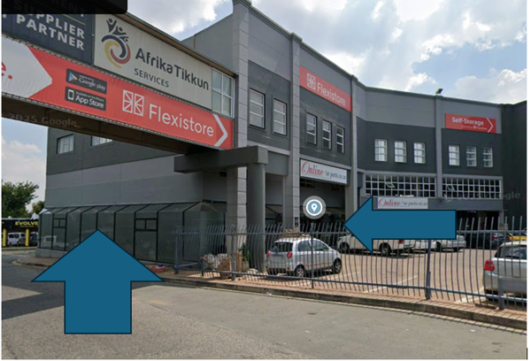 1 000 m² Retail Space