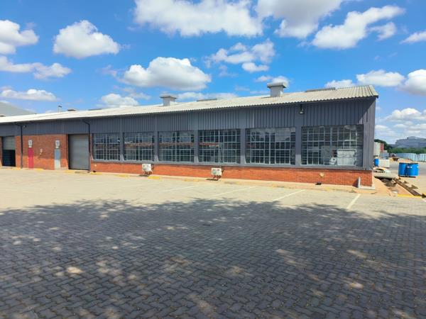 370 m² Industrial space