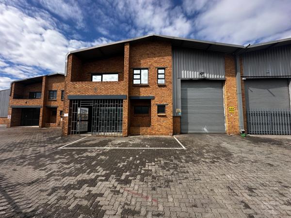340 m² Industrial space