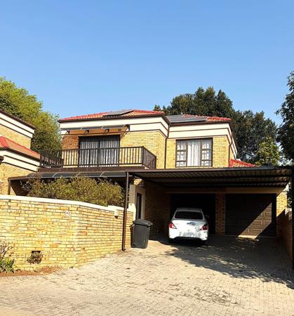 3 Bedroom Townhouse