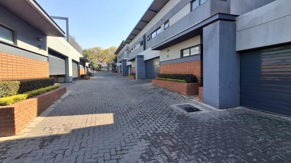 4 Bedroom Townhouse