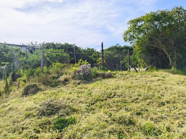1 352 m² Land