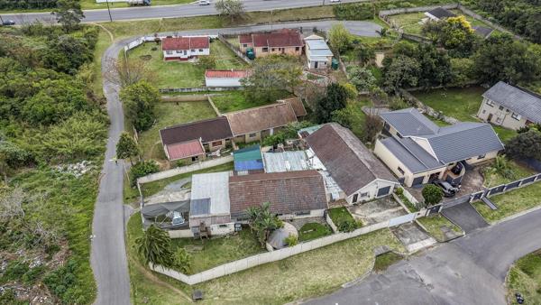 9 Bedroom House
