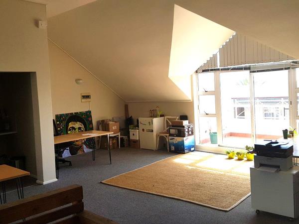 82 m² Office Space