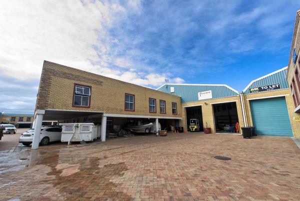1 090 m² Industrial space