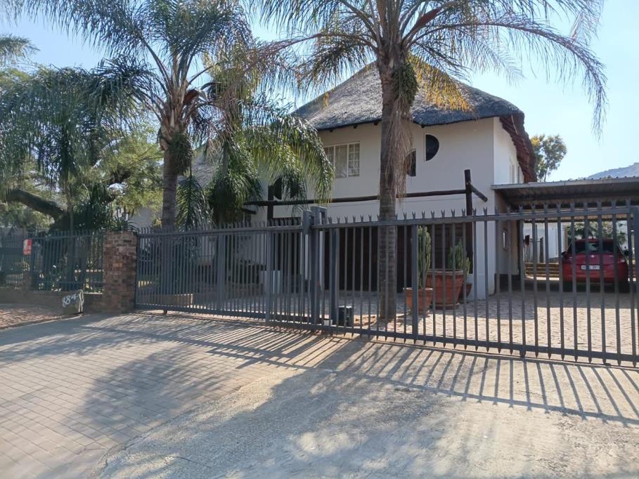 11 Bedroom House