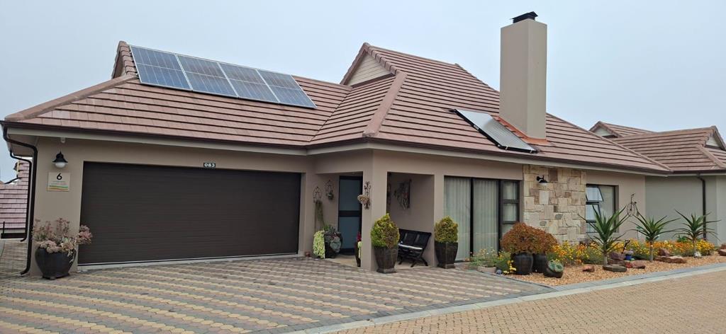 2 Bedroom House
