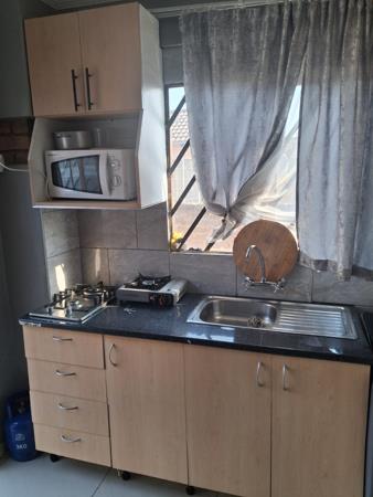 1 Bedroom House