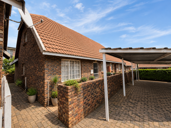 2 Bedroom Townhouse