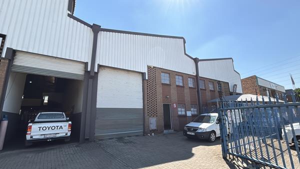 338 m² Industrial space