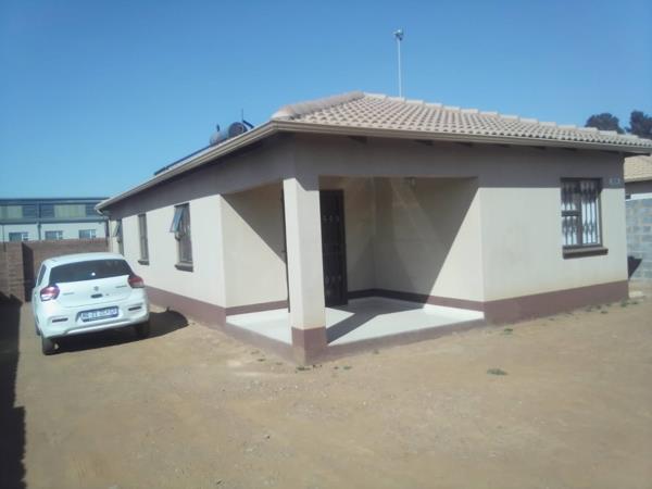 4 Bedroom Townhouse