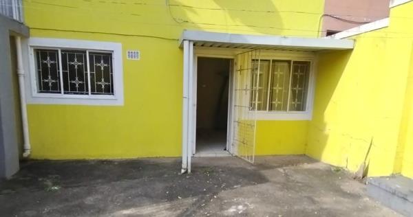 1 Bedroom House