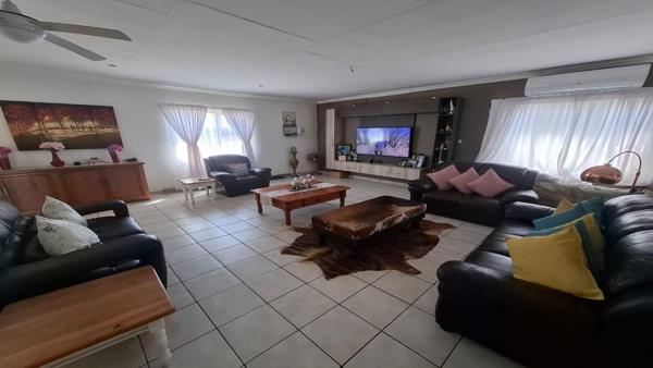 5 Bedroom House
