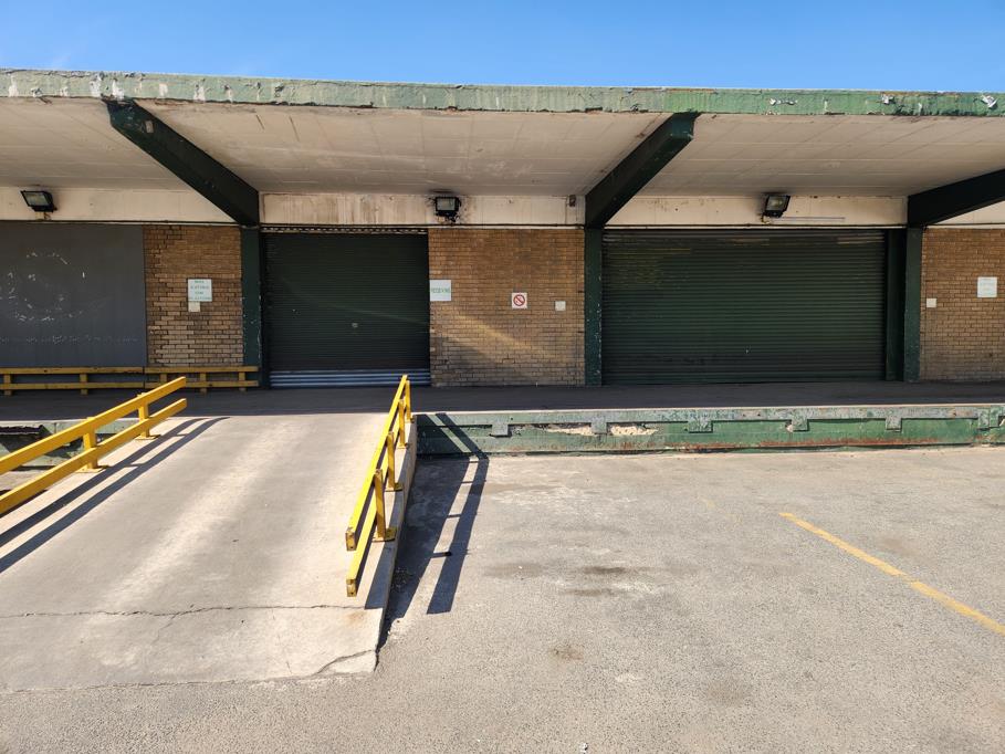 651 m² Industrial space
