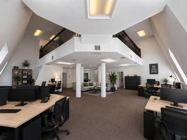 269 m² Commercial space