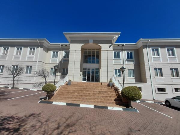 2 415 m² Commercial space