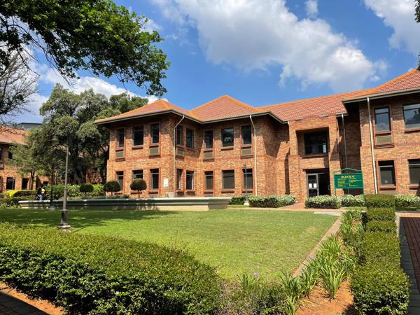 183 m² Commercial space