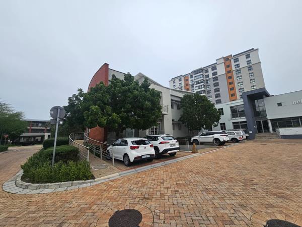 124 m² Commercial space