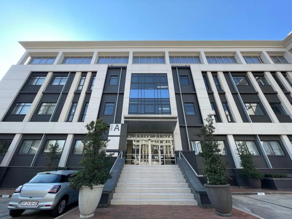 295 m² Commercial space