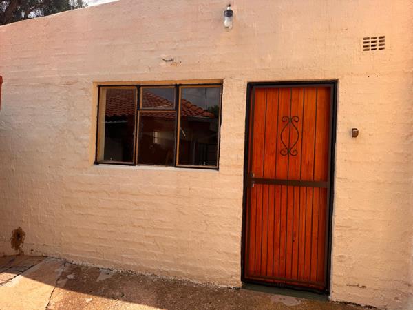 1 Bedroom Garden Cottage