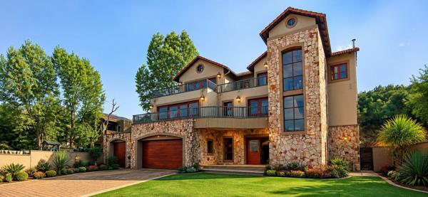 5 Bedroom House