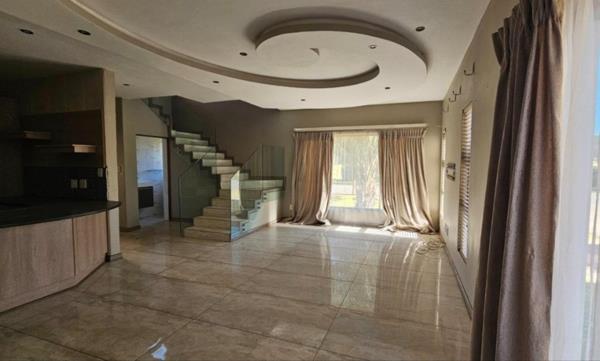 4 Bedroom Townhouse