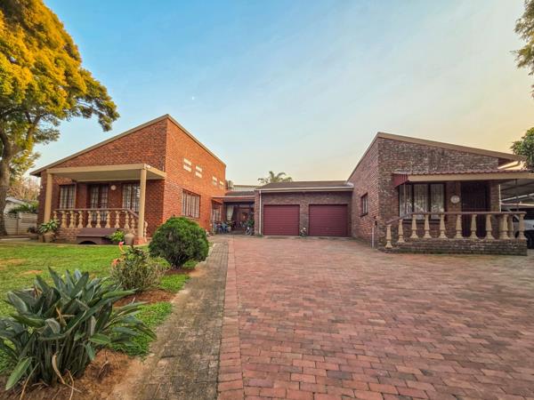 5 Bedroom House