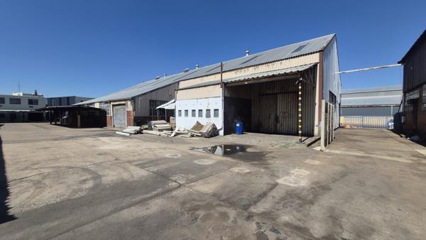 330 m² Industrial space