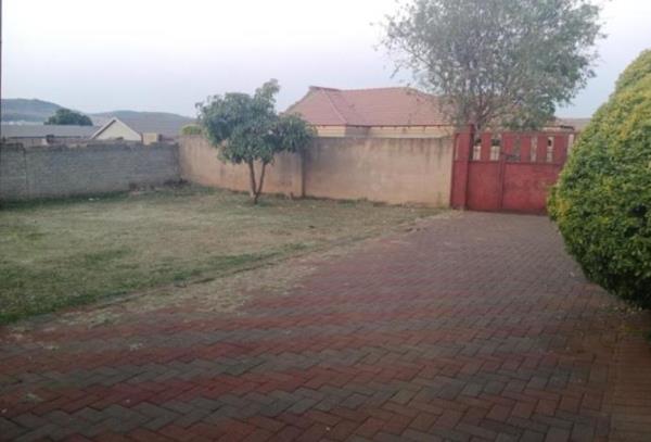 2 Bedroom House