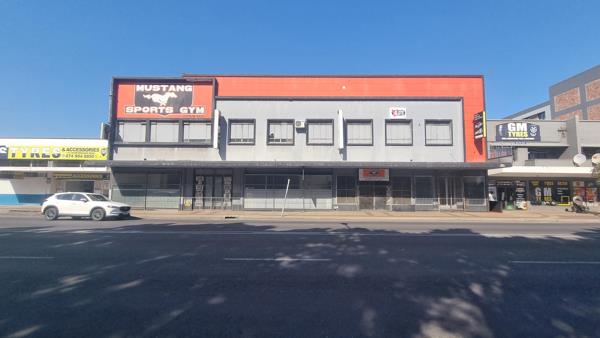 800 m² Retail Space