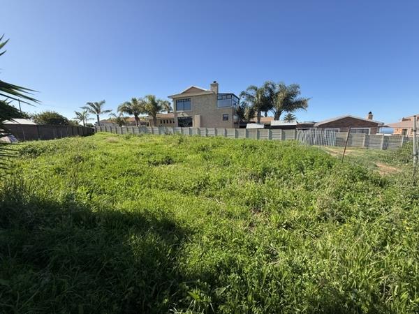722 m² Land
