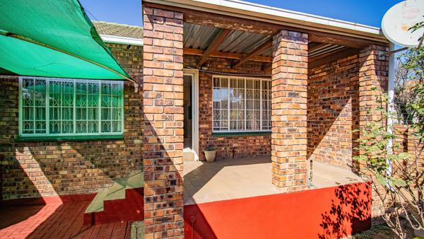 2 Bedroom House
