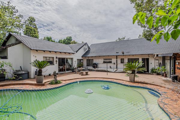5 Bedroom House