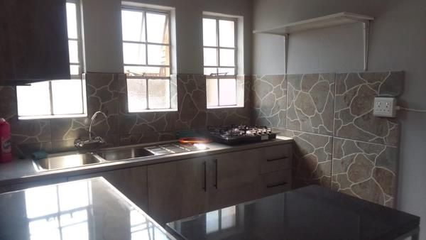 1 Bedroom House