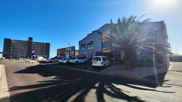252 m² Office Space