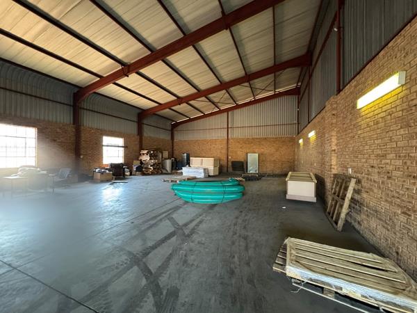 250 m² Industrial space