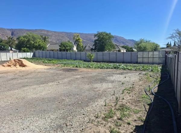 971 m² Land
