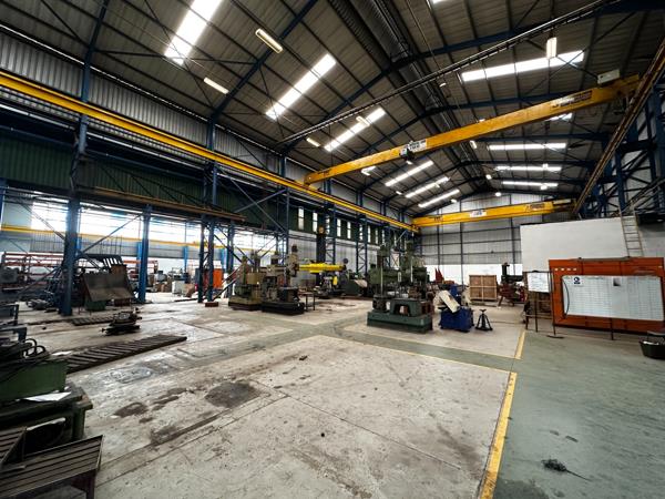 3 039 m² Industrial space