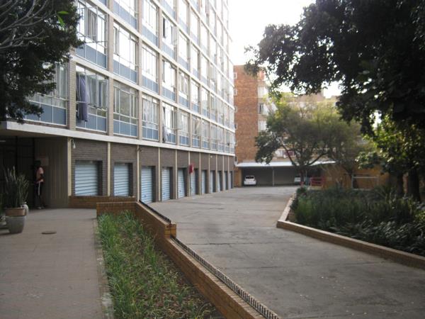 5 Bedroom Apartment