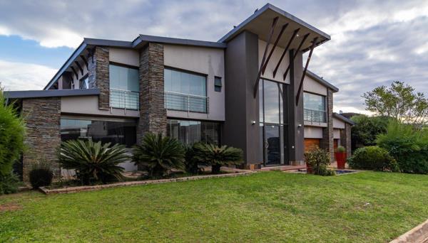 7 Bedroom House