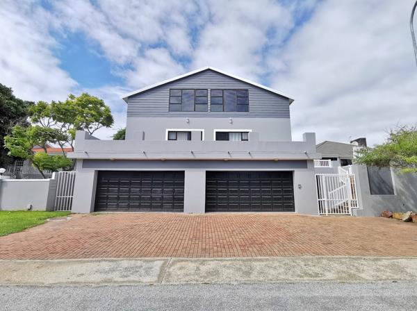 6 Bedroom House