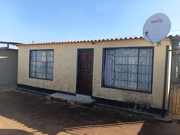 2 Bedroom House