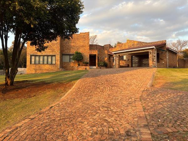 10 Bedroom House