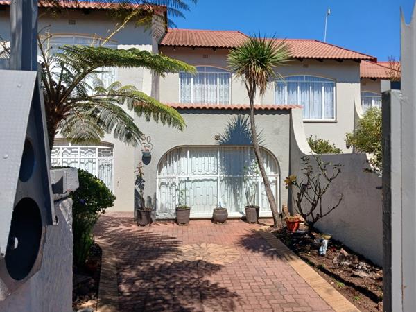 3 Bedroom Townhouse